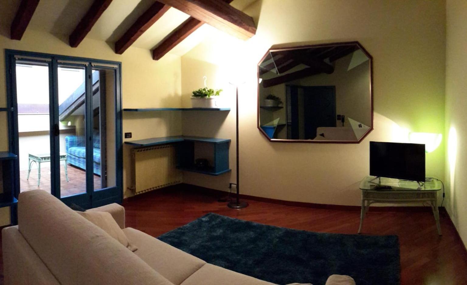 Fuori Portico Orso Apartment Bologna Ngoại thất bức ảnh